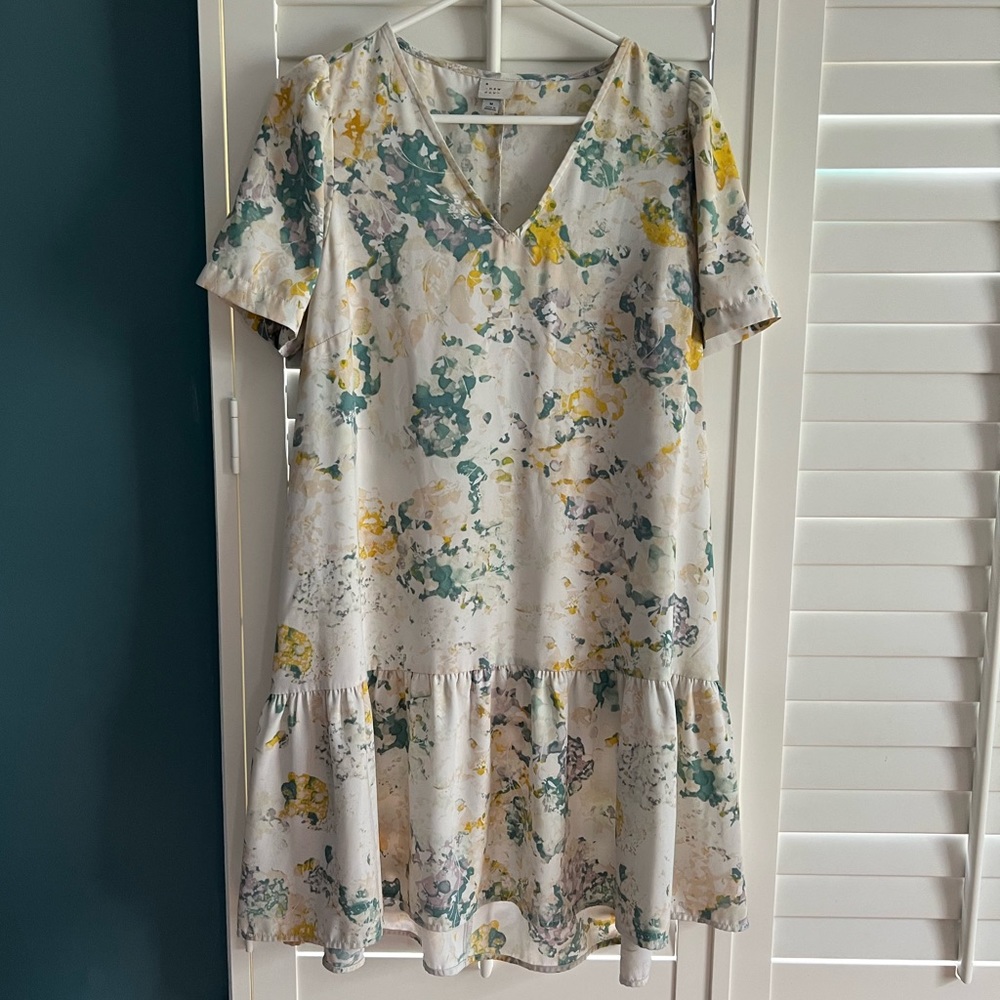 Women’s floral dress